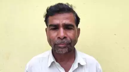 महमूदाबाद: रामपुर मथुरा में हैंडपंप मरम्मत का पैसा दूसरे फार्म पर ट्रांसफर, मिस्त्री को ₹48000 का भुगतान नहीं, प्रधान और सीडीओ पर आरोप