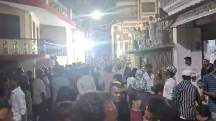 कन्नौज: कन्नौज शहर के इमाम चैक बड़े बाजार में बांटा गया लंगर, हजरत इमाम हुसैन की शहादत को किया गया याद