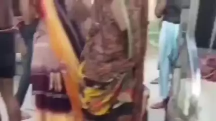 जलालाबाद: थाना अल्लाहगंज क्षेत्र के गांव नारायणपुर के निकट पीआरबी की गाड़ी ने ई-रिक्शा को मारी टक्कर, इलाज के दौरान ग्रामीण की मौत