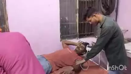 औरैया: फफूंद क्षेत्र के बडुआ गांव निवासी किसान को खेत में सांप ने काटा, अस्पताल में कराया गया भर्ती