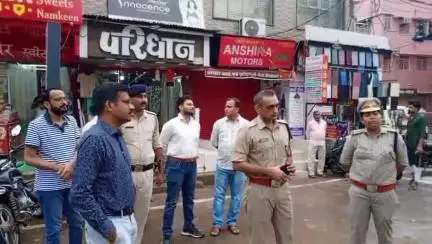 सतना मे मोहर्रम पर्व के मद्देनजर कलेक्टर सतीश कुमार एस,पुलिस अधीक्षक आशुतोष गुप्ता ने शहर भृमण कर व्यवस्थाओ का लिया जायज