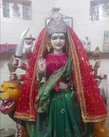 सोहागपुर: बिजली ऑफिस के देवी मंदिर में चोरों ने किया हाथ साफ, दान पेटी का ताला तोड़कर की चोरी