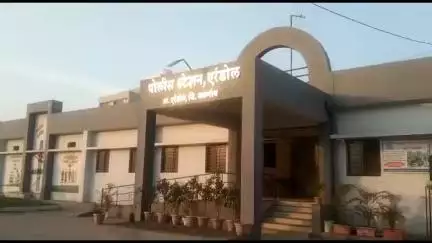 एरंडोल: जयहिंद चौकात महिलेचे हातपाय बांधून चौघांनी केली चोरी,चोरटे ओळखीचेच असल्याचा संशय,चार जणाविरुद्ध एरंडोल पोलिसात गुन्हा