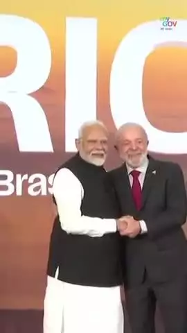 പ്രധാനമന്ത്രിക്ക് ബ്രസീൽ പ്രസിഡന്റ് ലുല ഡ സിൽവയിൽ നിന്ന് ഊഷ്മളമായ സ്വീകരണം.

#PMModiInBrazil