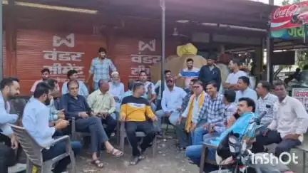 जावरा: जावरा-उज्जैन ग्रीन फील्ड फोरलेन: प्रभावित किसानों और व्यापारियों ने विरोध में की बैठक