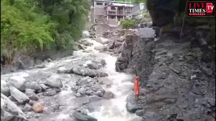 कांगड़ा: मनूणी खड्ड हादसे में लापता आठवें व्यक्ति की तलाश जारी