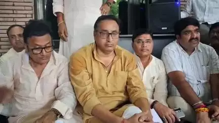 चूरू: मुख्यमंत्री भजनलाल शर्मा कल जोड़ी गांव में आएंगे, तैयारियों को लेकर पूर्व नेता प्रतिपक्ष राजेंद्र राठौड़ ने की मीटिंग