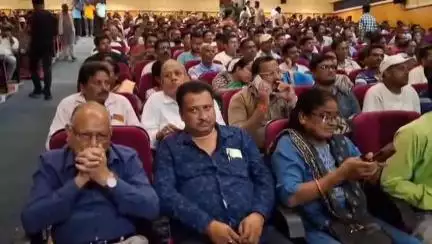 মেদিনীপুর: "আদর্শ বুঝে শহীদ সমাবেশে চলুন"-বার্তা নিয়ে মেদিনীপুরের তৃণমূল কর্মীদের কাছে সুব্রত বক্সী