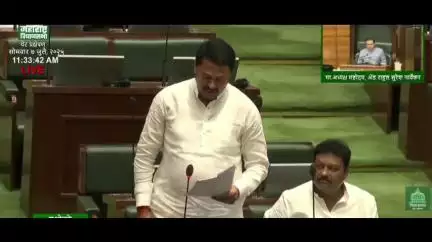भंडारा: शिक्षकांची अनुपलब्धता व पाठ्यपुस्तक व मूलभूत सुविधांचा अभाव या सगळ्याची जबाबदारी कोणाची? : आमदार नाना पटोले