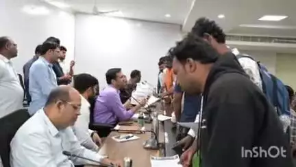 వికారాబాద్: ప్రజా ఫిర్యాదులను సత్వరమే పరిష్కరించాలి : కలెక్టర్ ప్రతీక్ జైన్
