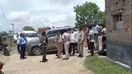 কাটোয়া ১: রাজোয়া এলাকায় বোমা বিস্ফোরণের ঘটনায় এলাকায় তদন্তে এবার CID বোম স্কোয়াড ও ফরেনসিক টিম