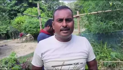 सिरहापंचायतमेंस्थितस्टेट बोरिंग की स्थिति बिल्कुल मृत प्रायः की तरह, स्टेट बोरिंग अपनी जिर्णोद्धार के लिए लगा रही है...