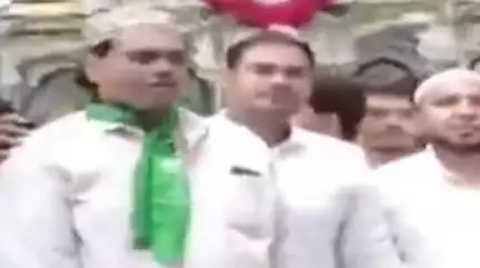 देपालपुर: बेटमा में इमाम हुसैन की शहादत पर निकला जुलूस, लोगों ने श्रद्धापूर्वक प्रार्थना की