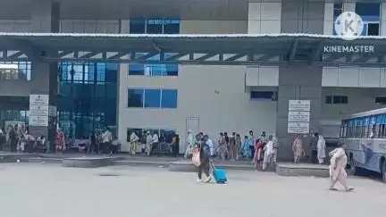 ਪਟਿਆਲਾ: PRTC ਠੇਕਾ ਮੁਲਾਜ਼ਮਾਂ ਵੱਲੋਂ ਅੱਜ ਪਟਿਆਲਾ ਬੱਸ ਸਟੈੰਡ ਵਿੱਖੇ ਪੰਜਾਬ ਸਰਕਾਰ ਖਿਲਾਫ ਕੀਤੀ ਗਈ ਗੇ ਰੈਲੀ