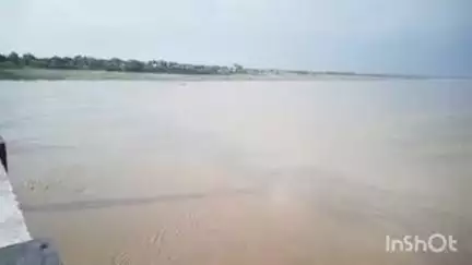 अजीतमल: तहसील क्षेत्र में यमुना के जल स्तर में एक बार फिर हुई बढ़ोतरी, नदी किनारे बसे गांव में बाढ़ का बना खतरा