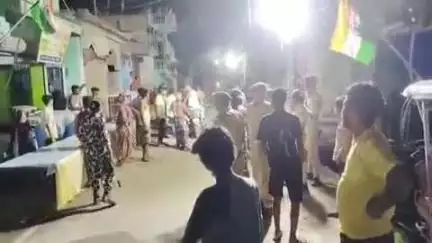 हाजीपुर: कटरा मोहल्ला में ई-रिक्शा के नीचे दबने से एक बच्चे की मौत