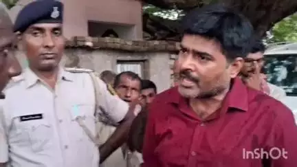 ब्रह्मपुर: नैनीजोर: गायघाट मौजा की सरकारी जमीन को लेकर किसान और मजदूर बीडीओ से मिले