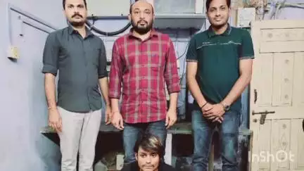 વઢવાણ: રાજકોટમાં લાખો રૂપિયાની ચોરીને અંજામ આપનાર શખ્સને LCB પોલીસે વઢવાણમાંથી ઝડપી લીધો