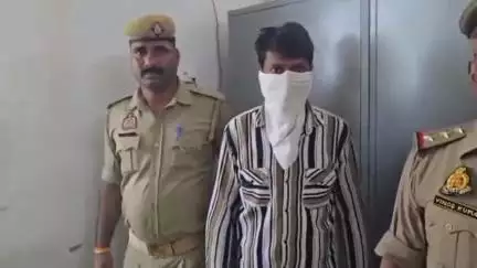 नौगढ़: एसआईटी टीम ने धान खरीद घोटाले से संबंधित ₹25,000 का इनामिया अभियुक्त को गिरफ्तार कर माननीय न्यायालय भेजा