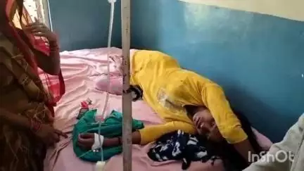 बांदा: खुरहंड गांव में घर में काम कर रही युवती को सर्प ने डसा, हालत गंभीर, जिला अस्पताल में कराया गया भर्ती