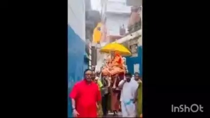 ज्योतिष्पीठाधीश्वर शंकराचार्य स्वामी अविमुक्तेश्वरानंद सरस्वती ने अपना 23वां चातुर्मास व्रत इस बार मुंबई में आयोजित किया