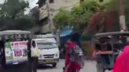 सिवान: सिवान के बबुनिया मोड़ पर वाहन जांच अभियान, एक गाड़ी जब्त, ₹12,700 का चालान