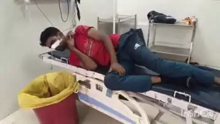आरा: दनवार बिहिटा गांव में पत्नी के झगड़े के बाद पति ने खाया जहर, गंभीर स्थिति में आरा सदर अस्पताल में भर्ती