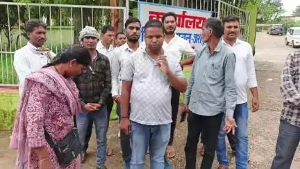 जशपुर: 150 से अधिक आवास पूरे करने वाले आवास मित्रों को नहीं मिली प्रोत्साहन राशि, सात महीने बाद भी भुगतान लंबित