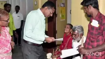 அரியலூர்: ஆட்சியரகத்தில் நடைப்பெற்ற பொதுமக்கள் குறைதீர்க்கும் நாள் கூட்டத்தில் 408 மனுக்கள் பெறப்பட்டது