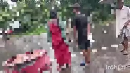 দেগঙ্গা: রাতের অন্ধকারে ভাইপোর বউয়ের ঘরে ঢোকার প্রতিবাদ করায় ভাইপোর বউ ও দেওরকে মারধরের অভিযোগ কাকা শ্বশুরের বিরুদ্ধে