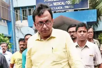 কলকাতা: শান্তনু সেনের ডাক্তারি রেজিস্ট্রেশন বাতিলের সিদ্ধান্ত খারিজ কলকাতা হাইকোর্টে, পাল্টা নির্দেশ কাউন্সিলকে