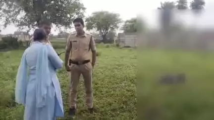 देवास नगर: आनंद नारायण पार्क क्षेत्र में गुमशुदा व्यक्ति का खेत में मिला शव, हत्या की आशंका
