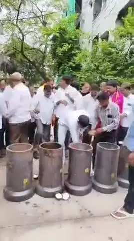 మేడ్చల్: నాచారంలో భూగర్భ డ్రైనేజీ పనులకు శంకుస్థాపన చేసిన ఎమ్మెల్యే బండారి లక్ష్మారెడ్డి