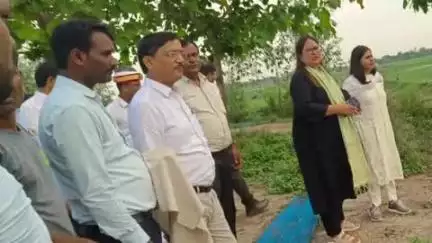 गोंडा: पौराणिक मनोरमा नदी का डीएम नेहा शर्मा की पहल पर होगा पुनर्जीवन, जिले में 97 किलोमीटर बह रही है नदी