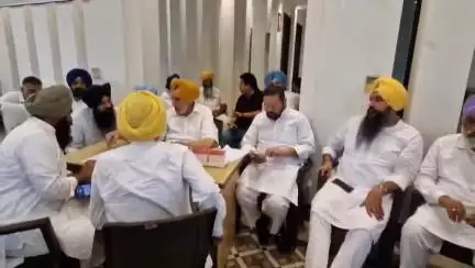 ਬਠਿੰਡਾ: ਡੱਬਵਾਲੀ ਰੋਡ ਵਿਖੇ ਸਾਬਕਾ ਮੰਤਰੀ ਜਨਮੇਜਾ ਸਿੰਘ ਸੇਖੋ ਨੇ ਸਾਦੇ ਪੰਜਾਬ ਸਰਕਾਰ ਤੇ ਨਿਸ਼ਾਨੇ