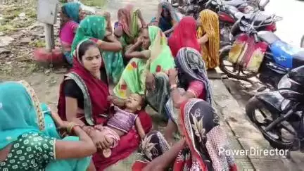 कर्वी: शिवरामपुर के खुटहा में संदिग्ध परिस्थितियों में विवाहिता की मौत, परिजनों ने ससुराल वालों पर हत्या का लगाया आरोप