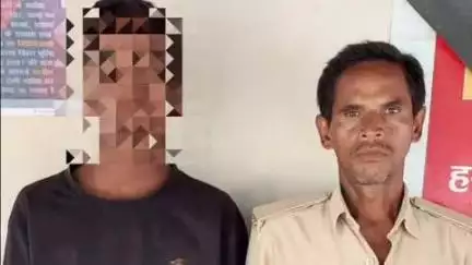 लदनिया: पद्मा से चोरी किए CCTV के साथ लदनिया थाना पुलिस ने एक नाबालिग को पकड़ा
