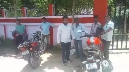धौरहरा: इमलिया गांव के पास अनियंत्रित होकर पलटा ऑटो, ऑटो सवार महिला गंभीर रूप से घायल, अस्पताल ले जाते समय रास्ते में हुई मौत