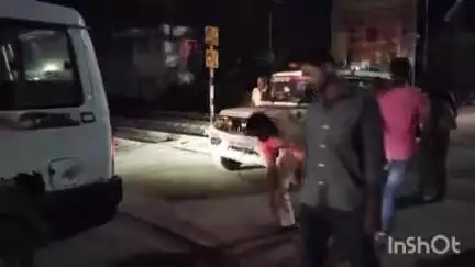 कहरा: सहरसा पुलिस की धक्का-मार गाड़ी बीच रास्ते में हुई खराब, बंगाली बाजार से आया वीडियो