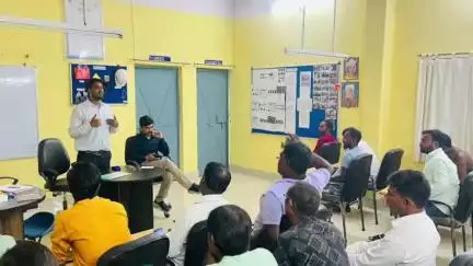 बलियापुर: मत्स्य पालन व मशरूम कल्टिवेशन को लेकर डीएमएफटी टीम ने बेलगड़िया में की बैठक