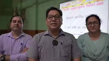 रुद्रप्रयाग: निर्वाचन की समस्त विधाओं की जानकारी हासिल करने की अपील की कार्मिकों से सीडीओ राजेन्द्र सिंह रावत ने