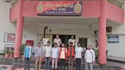 सूरजपुर: बसदेई पुलिस ने क्षेत्र के गुंडा बदमाशों और निगरानी में रहे बदमाशों को समझाइश देकर छोड़ा