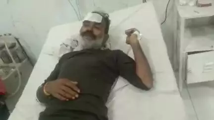 हमीरगढ़: स्वरूपगंज के समीप दो बाइकों की आपस में जोरदार भिड़ंत, हादसे में बाइक सवार व्यक्ति घायल, अस्पताल में कराया भर्ती