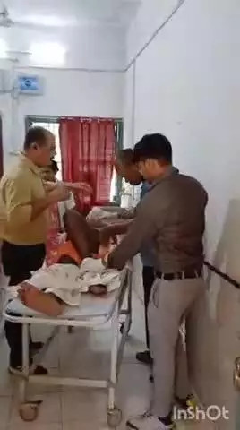 चान्दन: शिवलोक के पास सड़क हादसे में बाइक सवार एक वृद्ध घायल