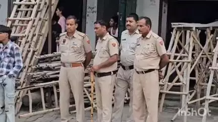 इंद्री: इंद्री बड़ा गांव में आज सोमवार शाम 5 बजे चली गोलियां, दो पक्षों में झगड़ा, गाड़ियां क्षतिग्रस्त