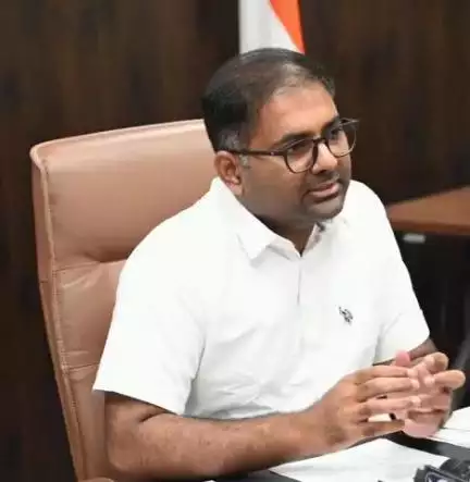 పెద్దపల్లి: జులై 9 నుంచి అతి భారీ వర్షాలు కురిసే అవకాశం ఉన్నందున ప్రజలందరూ అప్రమత్తంగా ఉండాలి: జిల్లా కలెక్టర్ కోయ శ్రీహర్ష