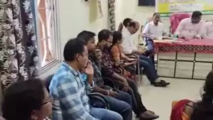 ପାଟଣାଗଡ: କେନ୍ଦୁମୁଣ୍ତି ପଞ୍ଚାୟତ କାର୍ଯ୍ୟାଳୟରେ ପଞ୍ଚାୟତ ସ୍ତରୀୟ ଜନଶୁଣାଣି କାର୍ଯ୍ୟକ୍ରମ ଅନୁଷ୍ଠିତ