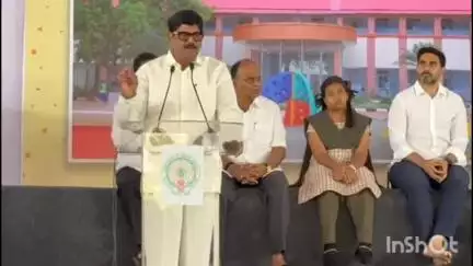 నగరంలో దాతల సహకారంతో నిర్మించిన వీఆర్ హైస్కూల్‌కు మున్సిపల్ కార్పొరేషన్ హైస్కూల్ అని ఎందుకు పెట్టారు?: మంత్రి ఆనం రామనారాయణ