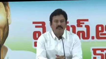 విశాఖపట్నం: డ్రగ్స్‌కు అడ్డాగా కూటమి ప్రభుత్వ పాలన కొనసాగుతోంది: నగరంలో నగర వైసీపీ అధ్యక్షుడు కేకే రాజు