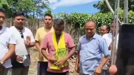 বিজনী ভাগ: বিজনীত কোচ ৰাজবংশী ছাত্ৰ সন্থাৰ কাৰ্যালয় চৌহদত গৃহ নিৰ্মাণৰ আধাৰশিলা স্থাপন বিজনীৰ বিধায়ক অজয় কুমাৰ ৰায়ৰ